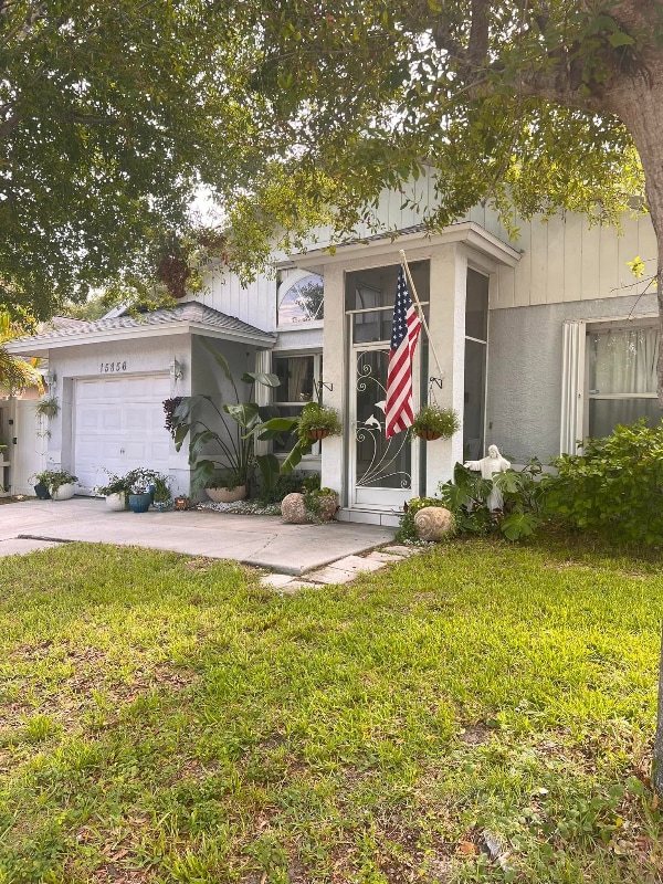 15856 49th St N in Clearwater, FL - Building Photo - Building Photo