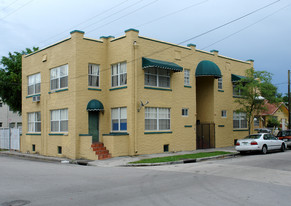 139 NW 11th Ave Apartments