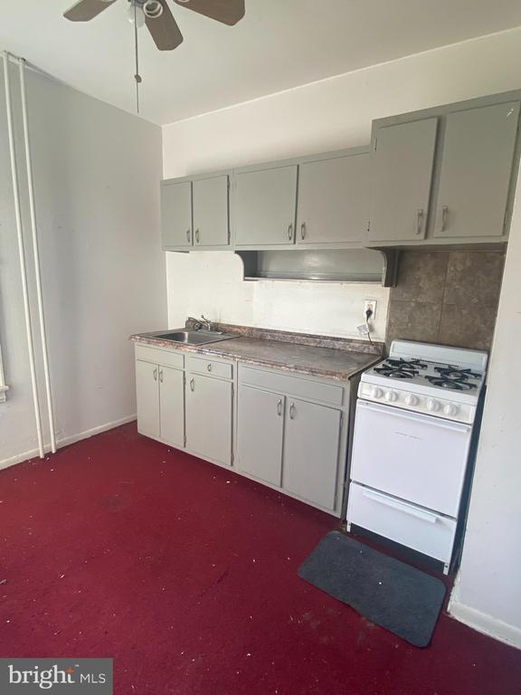 1800 Philadelphia Pike in Wilmington, DE - Building Photo - Building Photo