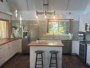 44 W River Dr in Beaufort, SC - Building Photo - Building Photo