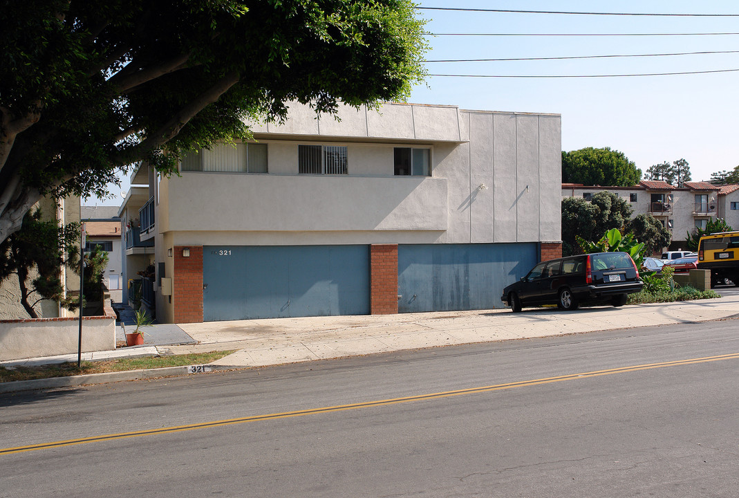 El Segundo Apartments in El Segundo, CA - Building Photo