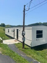 1378 Big Hollow Rd in Blountville, TN - Building Photo