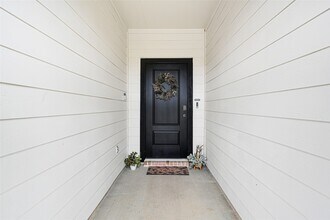 31207 Heddington Ln in Fulshear, TX - Foto de edificio - Building Photo