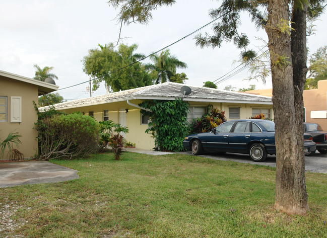 404 SE 9th St in Fort Lauderdale, FL - Building Photo - Building Photo