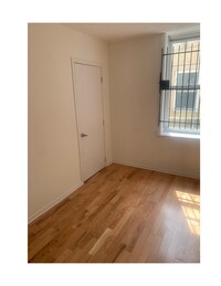 4064 Aspen St, Unit 1st Floor - 6