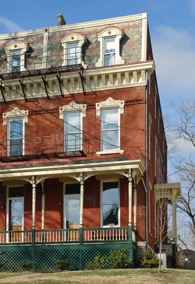 2613 Hemlock St Apartments | Cincinnati, OH Apartments For Rent