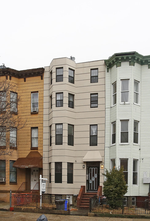 1283 Bushwick Ave in Brooklyn, NY - Building Photo