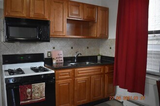 346 John F. Kennedy Blvd-Unit -3R in Bayonne, NJ - Building Photo - Building Photo