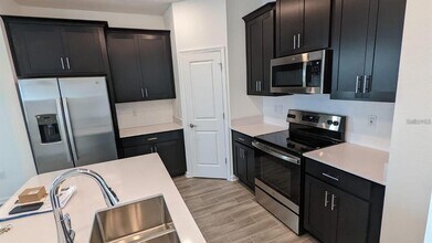 1740 Cross Prairie Pkwy in Kissimmee, FL - Building Photo - Building Photo