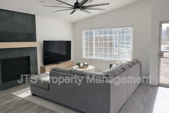 1761 Klamath River Dr in Rancho Cordova, CA - Building Photo - Building Photo