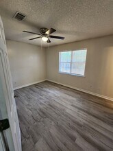 1960 Kingston Ln in Hinesville, GA - Building Photo - Building Photo