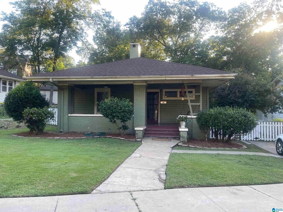 530 5th Ave S in Birmingham, AL - Building Photo