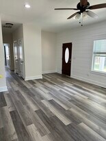 115 N Vestavia St in Panama City Beach, FL - Building Photo