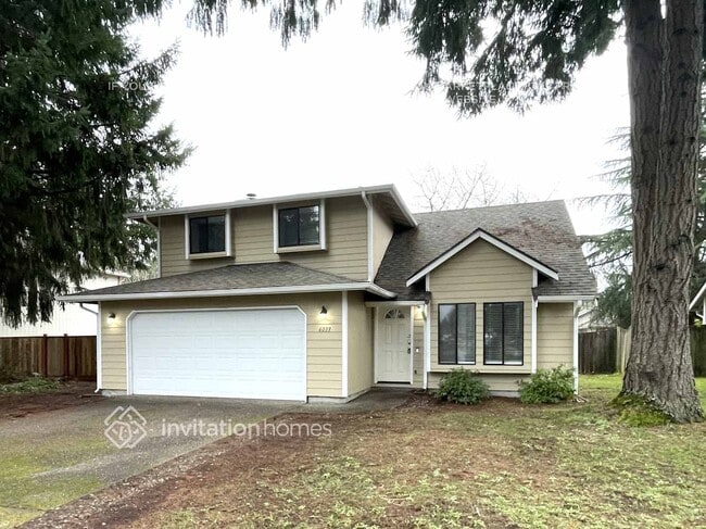 6033 54th Ct SE in Lacey, WA - Foto de edificio - Building Photo