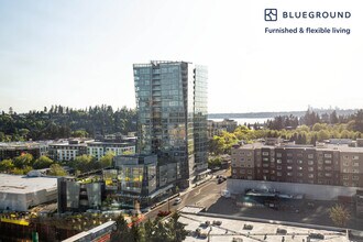 288 106th Ave NE in Bellevue, WA - Building Photo - Building Photo
