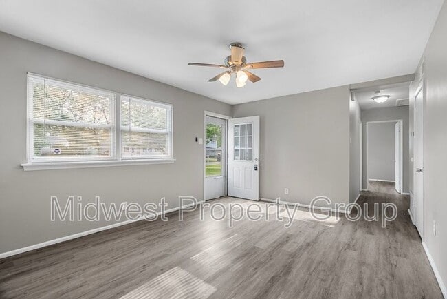 24 Boles Ave in Wentzville, MO - Building Photo - Building Photo