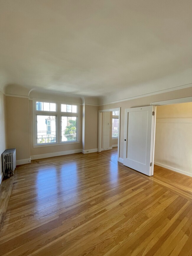 195 West Portal Ave, Unit 8 in San Francisco, CA - Building Photo - Building Photo