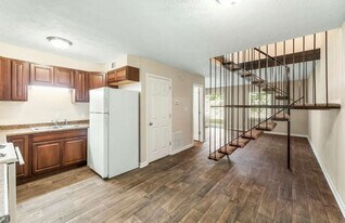 Village Townhomes of Oxford in Oxford, GA - Building Photo