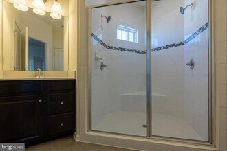 7584 Brunson Cir in Gainesville, VA - Building Photo - Building Photo