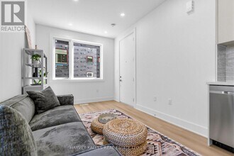 45 Bellevue Ave in Toronto, ON - Building Photo - Building Photo