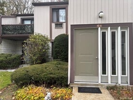 43 Richmond Blvd in Ronkonkoma, NY - Building Photo