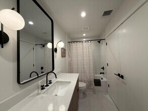 1911 Albury Cove in Austin, TX - Building Photo - Building Photo