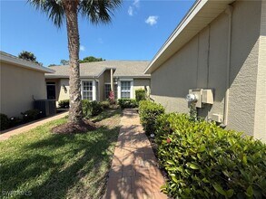 23176 Grassy Pine Dr in Estero, FL - Foto de edificio - Building Photo