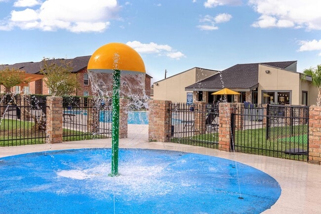 Residence at Deer Park Apartments