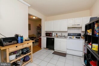 1736 Pine St, Unit 2F in Philadelphia, PA - Foto de edificio - Building Photo