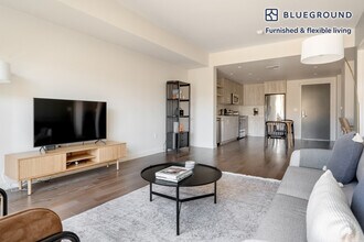 3088 Baze Rd-Unit -FL3-ID1137 in San Mateo, CA - Building Photo - Building Photo