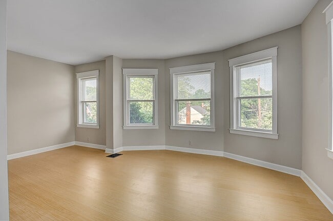 3036 Urwiler Ave in Cincinnati, OH - Building Photo - Building Photo