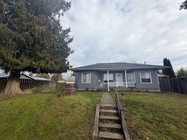 3711 N Huson St in Tacoma, WA - Building Photo - Building Photo