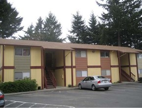 Lakeridge Regency in Olympia, WA - Building Photo - Building Photo