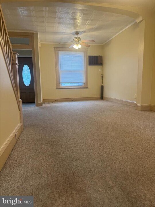 3412 Salmon St in Philadelphia, PA - Building Photo