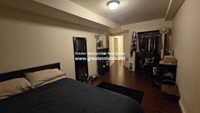 39 Chelsea St, Unit 1 in Boston, MA - Foto de edificio - Building Photo