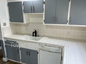 1328 School St in Folsom, CA - Building Photo - Building Photo