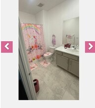 5301 E Commerce Way in Sacramento, CA - Foto de edificio - Building Photo