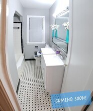 12490 Pearl St in Southgate, MI - Foto de edificio - Building Photo