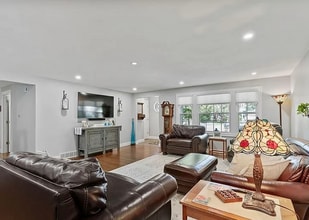 7597 Manor Ln in Liverpool, NY - Building Photo - Building Photo
