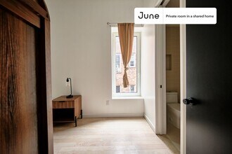 Room in Shared 4 bed/4 bath home in Brooklyn, NY - Building Photo - Building Photo