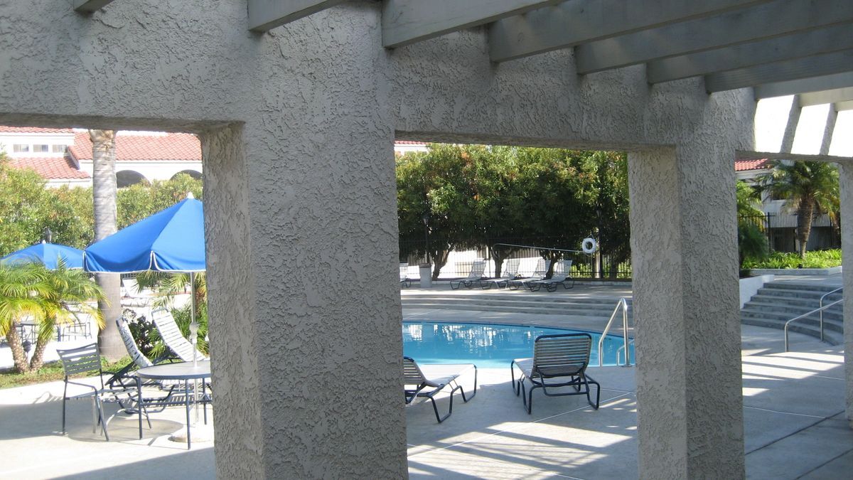 5176 Tortuga Dr in Huntington Beach, CA - Building Photo