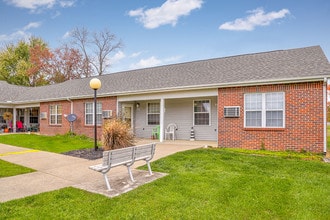 Rosewood Manor in Peebles, OH - Building Photo - Building Photo