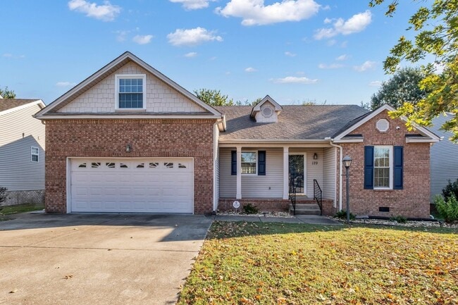 129 Vintage Cir in Hendersonville, TN - Building Photo - Building Photo