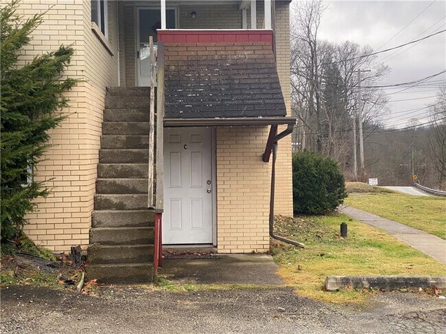 2580 Pitcairn Rd in Monroeville, PA - Building Photo - Building Photo