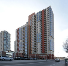 Vantage Pointe in Calgary, AB - Building Photo - Building Photo