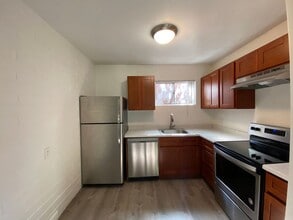 Beautiful Renovations One and Two Bedrooms in Tempe, AZ - Building Photo - Interior Photo