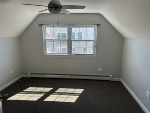 512 W Park Ave in Long Beach, NY - Building Photo - Building Photo