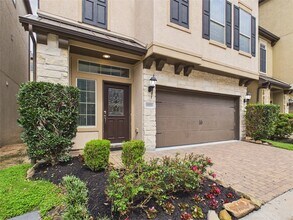 10606 Shadow Elm Ct in Houston, TX - Foto de edificio - Building Photo