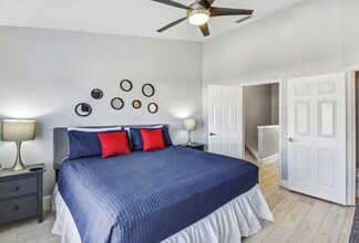 8117 Princess Palm Ln in Kissimmee, FL - Building Photo - Building Photo