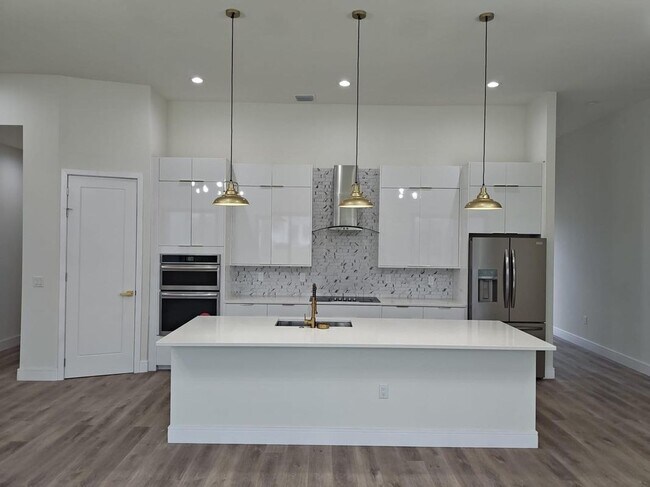14914 San Domingo Blvd in Port Charlotte, FL - Building Photo - Building Photo